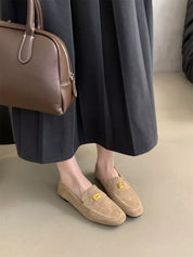 Suède Loafers Dames. Lichtgewicht, Tijdloos Comfortabel – Maison Elara