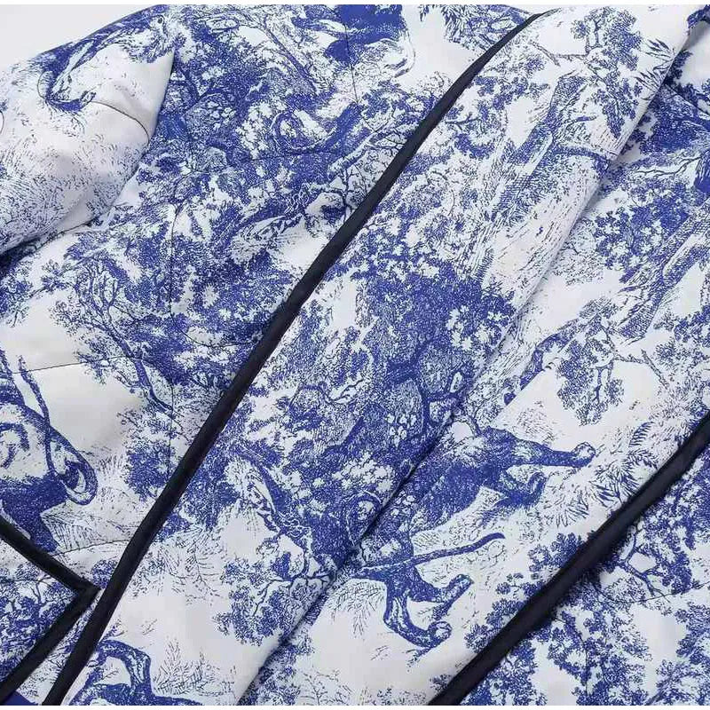 Annemarie Gedessineerde Jas | Elegante Tussenjas met Flatterende Pasvorm en Unieke Print