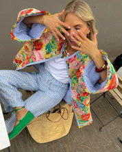 Livia Dulce Kunstzinnige Jas | Uniek Design met Gedurfde Patronen en Luxe Comfort