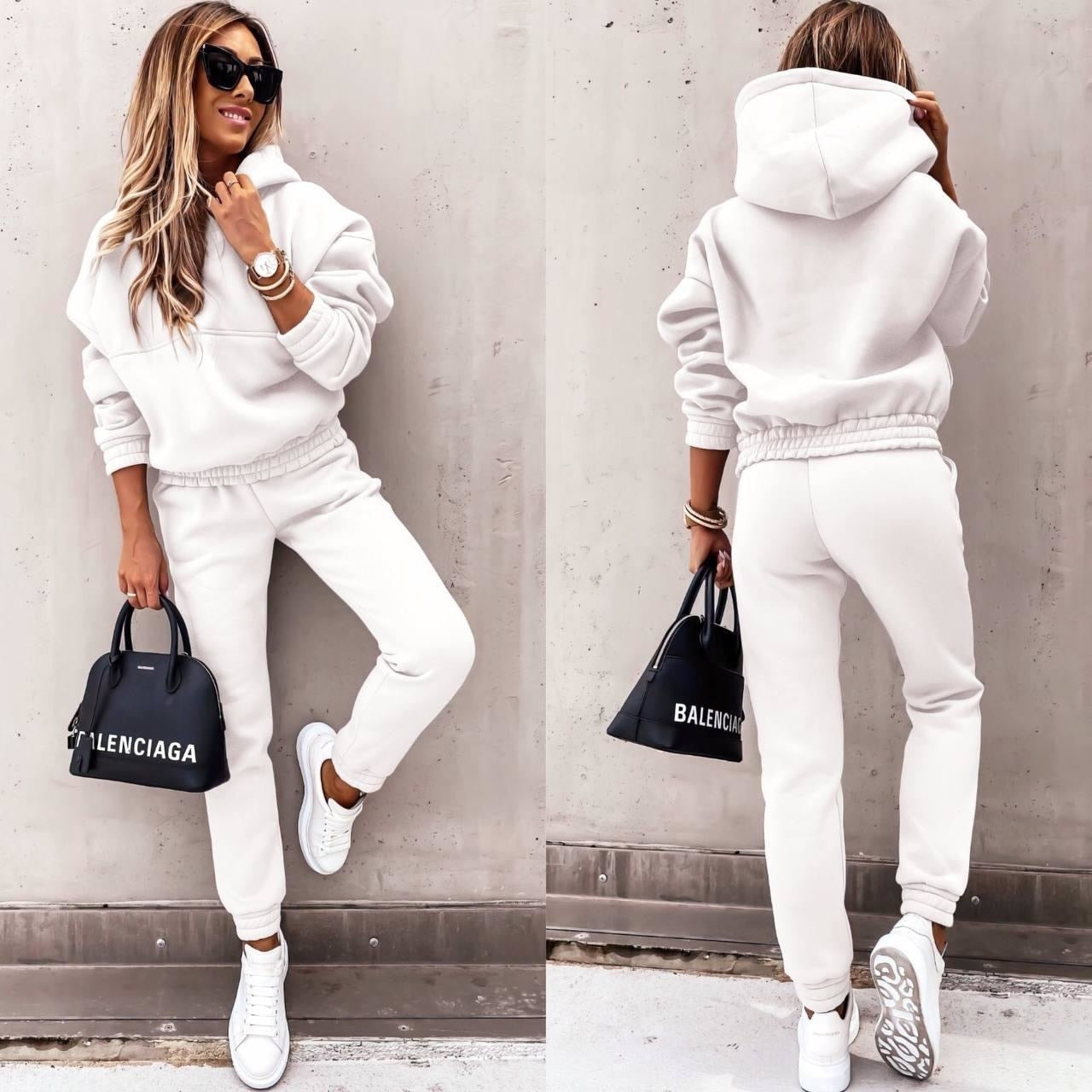 Amara Set | Luxe Hoodie- en Joggingpak met Oversized Fit en Minimalistisch Design