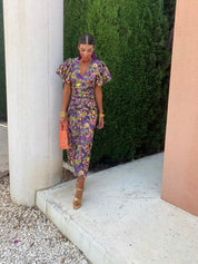 Stijlvolle Zomerjurk met V-hals en Pofmouwen - Valentina Bellucci