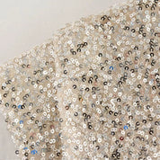 Isabella Jurk | Schoudergewatteerde Mini Jurk met Pailletten en Glam Look