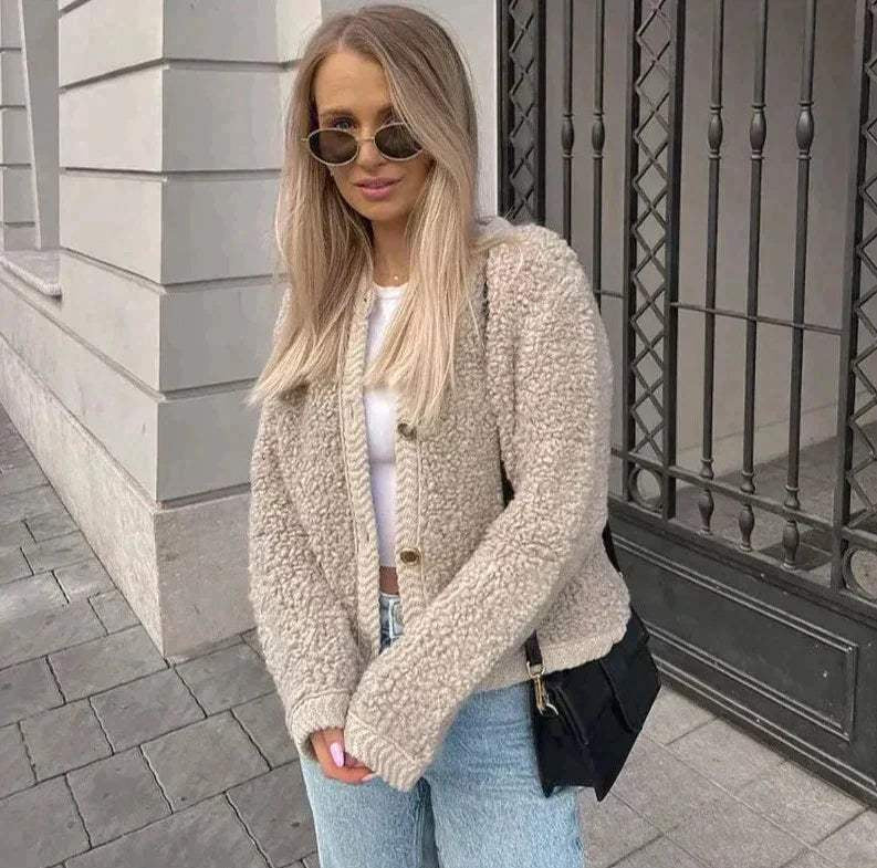 Dames Teddy Overshirt Fleece Knoop Sluiting Oversized - Beige / Zwart - Maelen