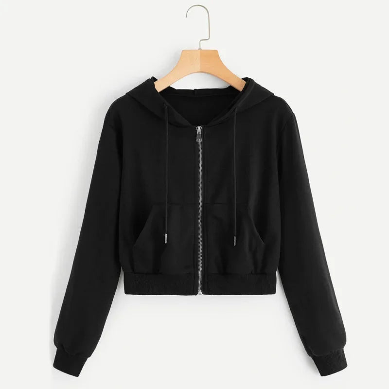 Alessia Hoodie | Kort Dames Sweatshirt met Kap en Trendy Winterlook