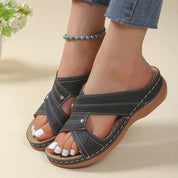 Dames Orthopedische Sandalen met Perforatie, Kruisende Bandjes en Ondersteunende Zool - Beige/Bruin/Blauw