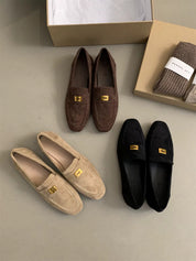 Suède Loafers Dames. Lichtgewicht, Tijdloos Comfortabel – Maison Elara
