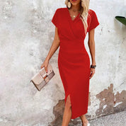 Livia Jurkje | Casual Kort Damesjurkje met V-Hals en Ontspannen Fit