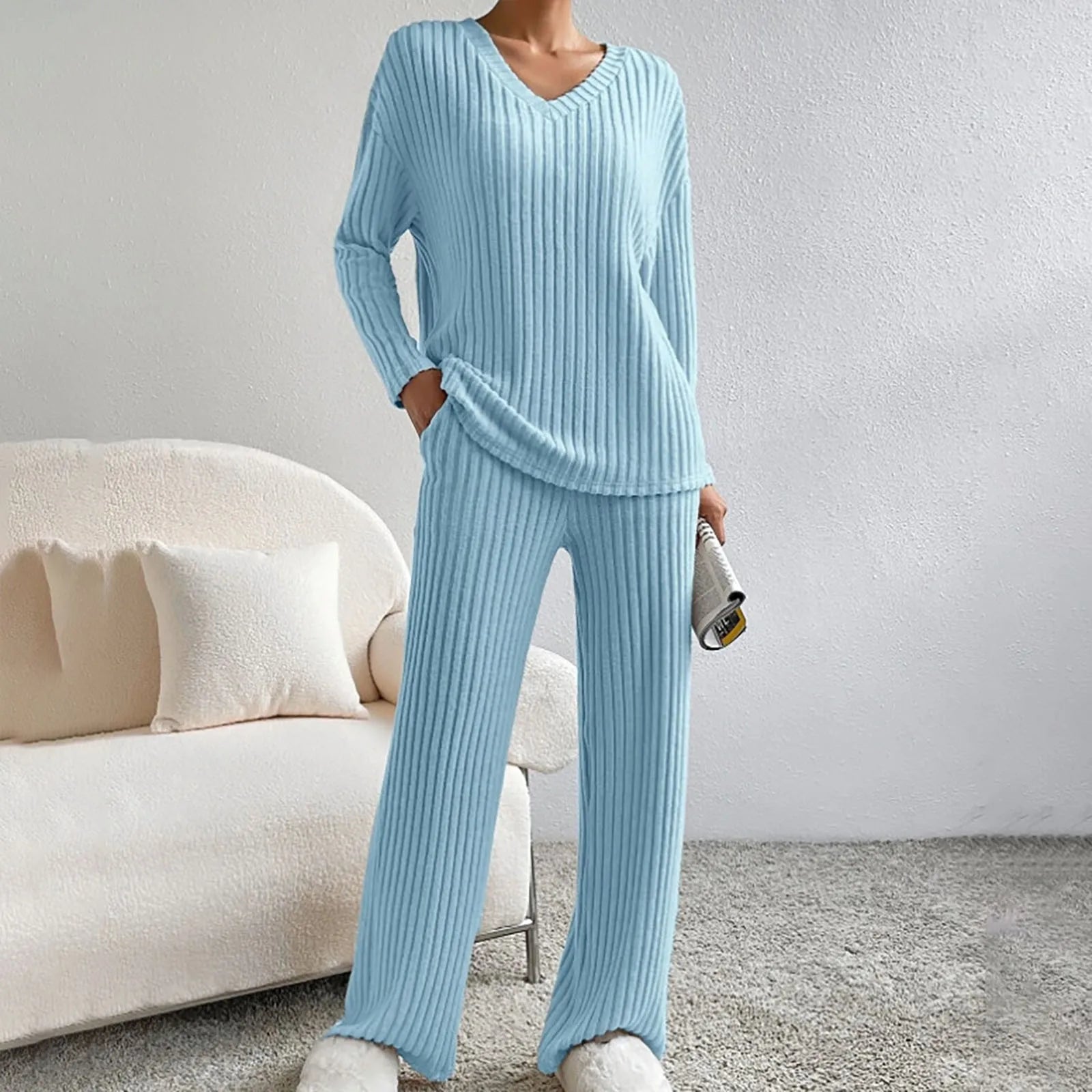 Lena Set | Gebreide Dames Loungewear Set met V-hals en Luchtige Pasvorm voor de Lente