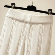 Sofia | Driedelige Dames Winterset met broek, trui en bodywarmer