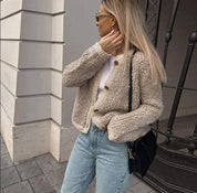 Dames Teddy Overshirt Fleece Knoop Sluiting Oversized - Beige / Zwart - Maelen