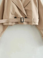 Amara Cropped Trenchcoat | Trendy Cropped Trenchcoat met Flatterende Pasvorm voor Elk Seizoen