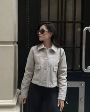 Isla Zomerjack | Lichtgewicht Damesjack met Omgeslagen Kraag en Steekzakken