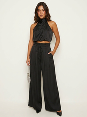 Tweedelige Satijnen Co-ord Set Seraphine met Haltertop en Wijde Broek - Zwart/Champagne/Rood