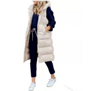 Serena Bodywarmer | Lange Gewatteerde Dames Bodywarmer met Capuchon en Knopen