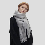 Luciana Dames kwastjessjaal – stijlvolle lange sjaal met franjes en zachte stof