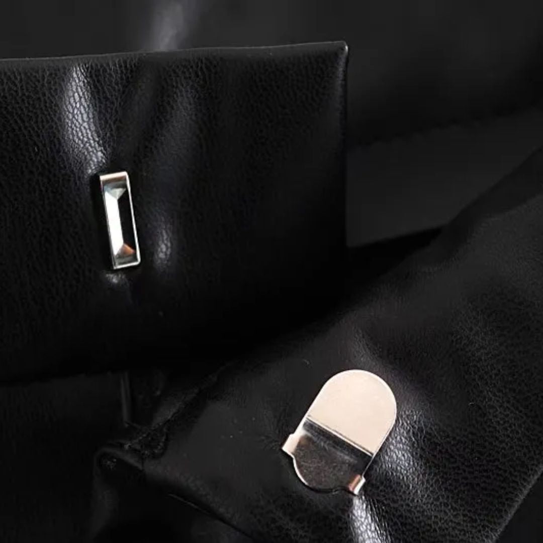 Angel Short | Hoog Getailleerde PU-Leren Dames Short met Retro Vibes