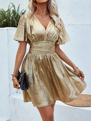 Alessia Romano  | Luxe V-hals A-lijn Jurk met Subtiele Glans