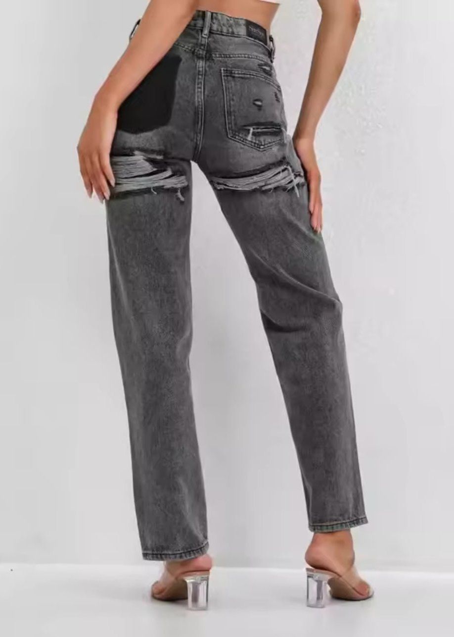 Vintage Ripped Jeans Dames met Uniek Patchwork Detail - Giulia Bellanova