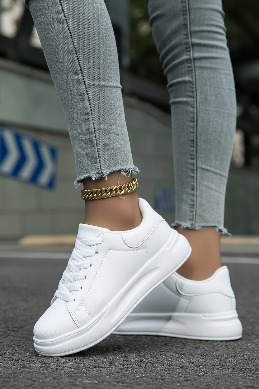 Witte Sneakers Dames met Dikke Zool en Comfortabel Demping voor Dagelijks Gebruik - Stella Vito