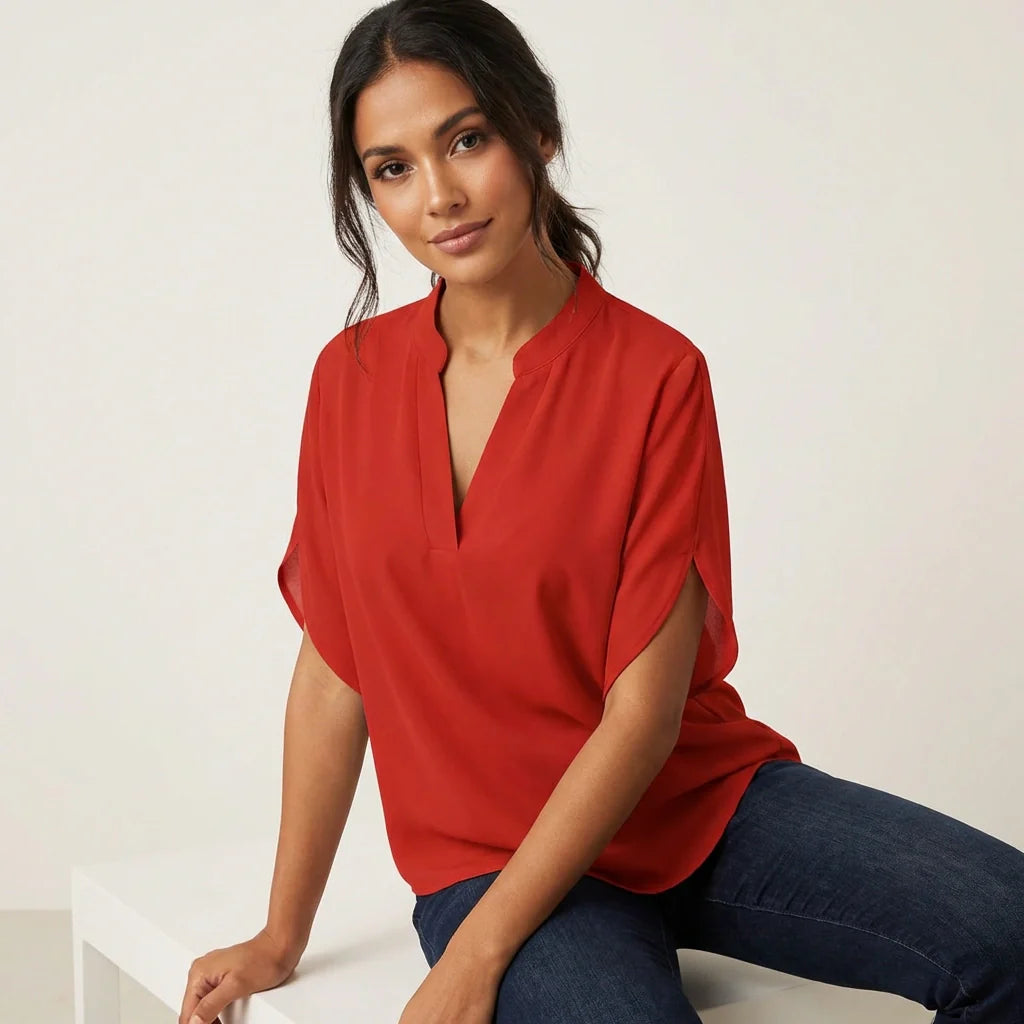 Zomerblouse Aurélie met V-hals, Luchtige Pasvorm en Tijdloos Ontwerp - Zwart/Wit/Blauw