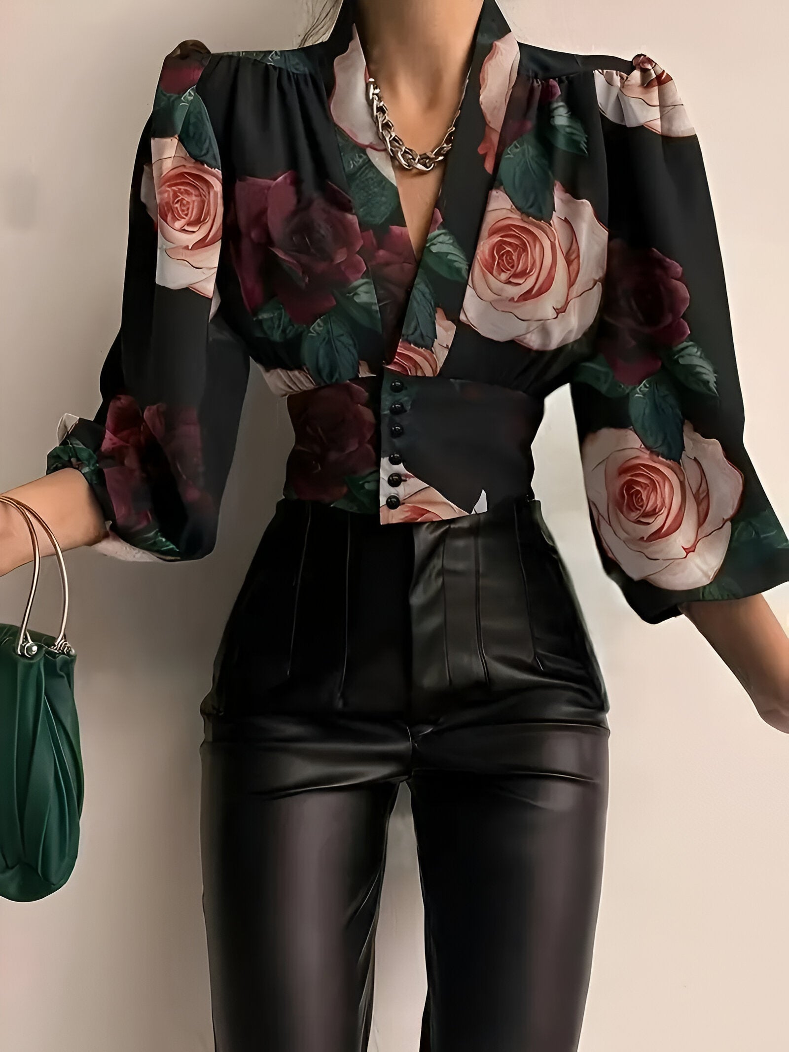 Bloom Blouse | Elegante Blouse met Bloemenprint, Diepe V-Hals en Getailleerd Silhouet
