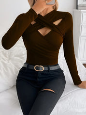 Binta Top | Gebreide Top met Diepe V-Hals en Gekruiste Bandjes