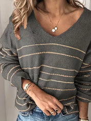 Giada Sweater | Gestreepte V-Hals Trui met Relaxte Pasvorm en Moderne Look