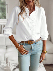 Elisa Blouse | Gestreepte Blouse met Ruches, Knoopdetails en Ontspannen Pasvorm