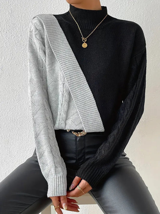 Giulia Trui | Asymmetrische Trui met Contrasterende Kleuren en Moderne Flair