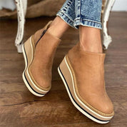 Amy Enkellaarzen | Platform Enkellaarsjes met Zijrits en Verhoogde Zool