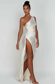Valentina Splitjurk | Satijnen One-Shoulder Avondjurk met Elegante Hoge Split