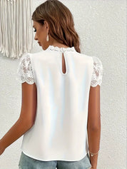 Anneliese™ Blouse | Elegante Kantblouse met Fijne Details en Tijdloos Design