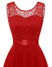 Serena Jurk | Asymmetrische Avondjurk met Vloeiende Rok en Kanten Details