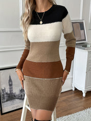 Chiara Jurk | Chique Herfstjurk met Kleurblok en Lange Mouwen