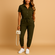 Allesia dames jumpsuit | Getailleerde one-piece met knoopsluiting | Elegante pasvorm