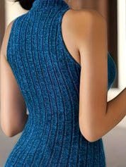 Bayla Top | Haltertop met Kriskras Design en Flatterende Pasvorm