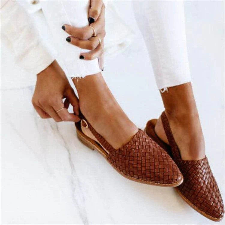 delilah-refined-handcrafted-moccasins-903398.webp