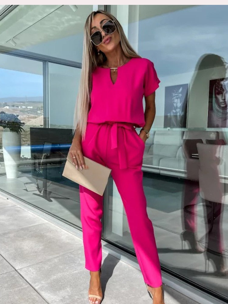 Luciana Jumpsuit | Elegante V-Hals Damesjumpsuit met Strikdetail en Luchtige Pasvorm