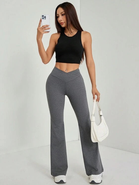 Agafia Broek | High-Waisted Flared Broek met Crossover Taille en Elegante Pasvorm