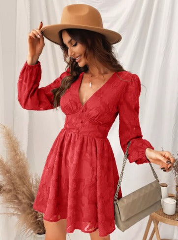 Anna Jurk | Satijnen Jurk met Pofmouwen, Diepe V-Hals en Flatterende Pasvorm