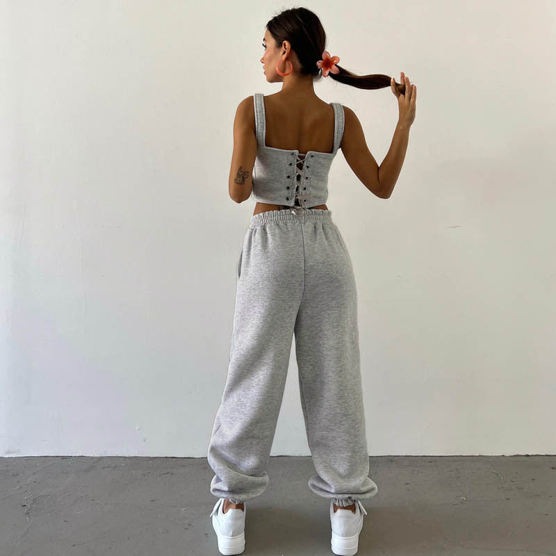 Aria Set | Fleece Loungewear Set met Cropped Hoodie, Corset Vest & Joggers