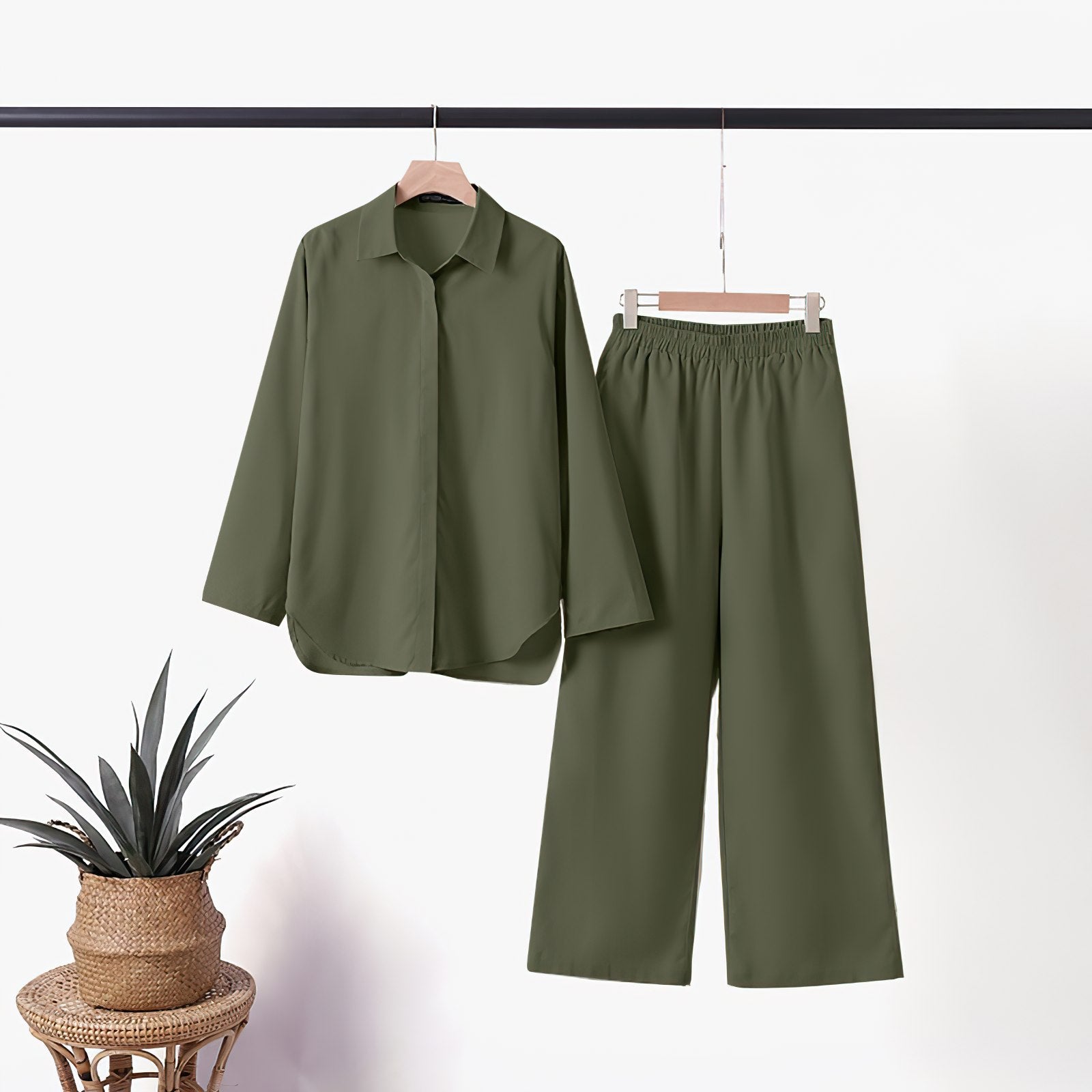 Aerielle Set | Comfortabele Damesset met Losvallende Broek en Overhemd van Luchtige Stof