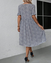 Liliana Dress | Jurk met Ronde Hals en Vrouwelijke Bloemenprint