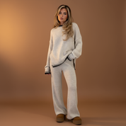 Zachte Comfort Set Dames – Gebreide Tweedelige Outfit voor Winterwarmte | Emilia Santori
