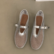 Juliette Mesh Ballerina's Dames met Ademend Mesh, Leren Details en Gesp - Wit/Zilver/Zwart
