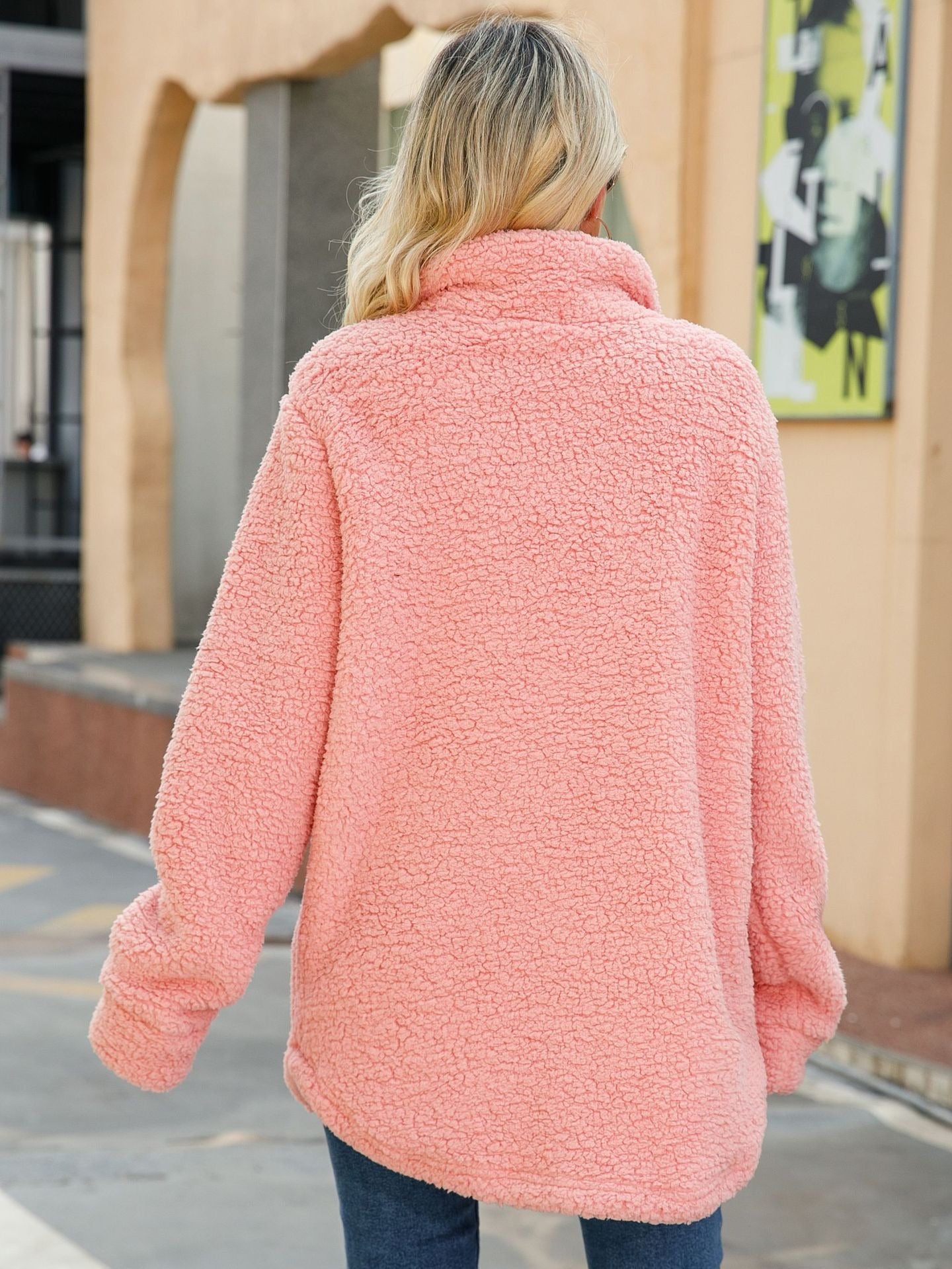 Alessia Sherpa Shacket | Oversized Damesjas van Fleece met Patch Pockets