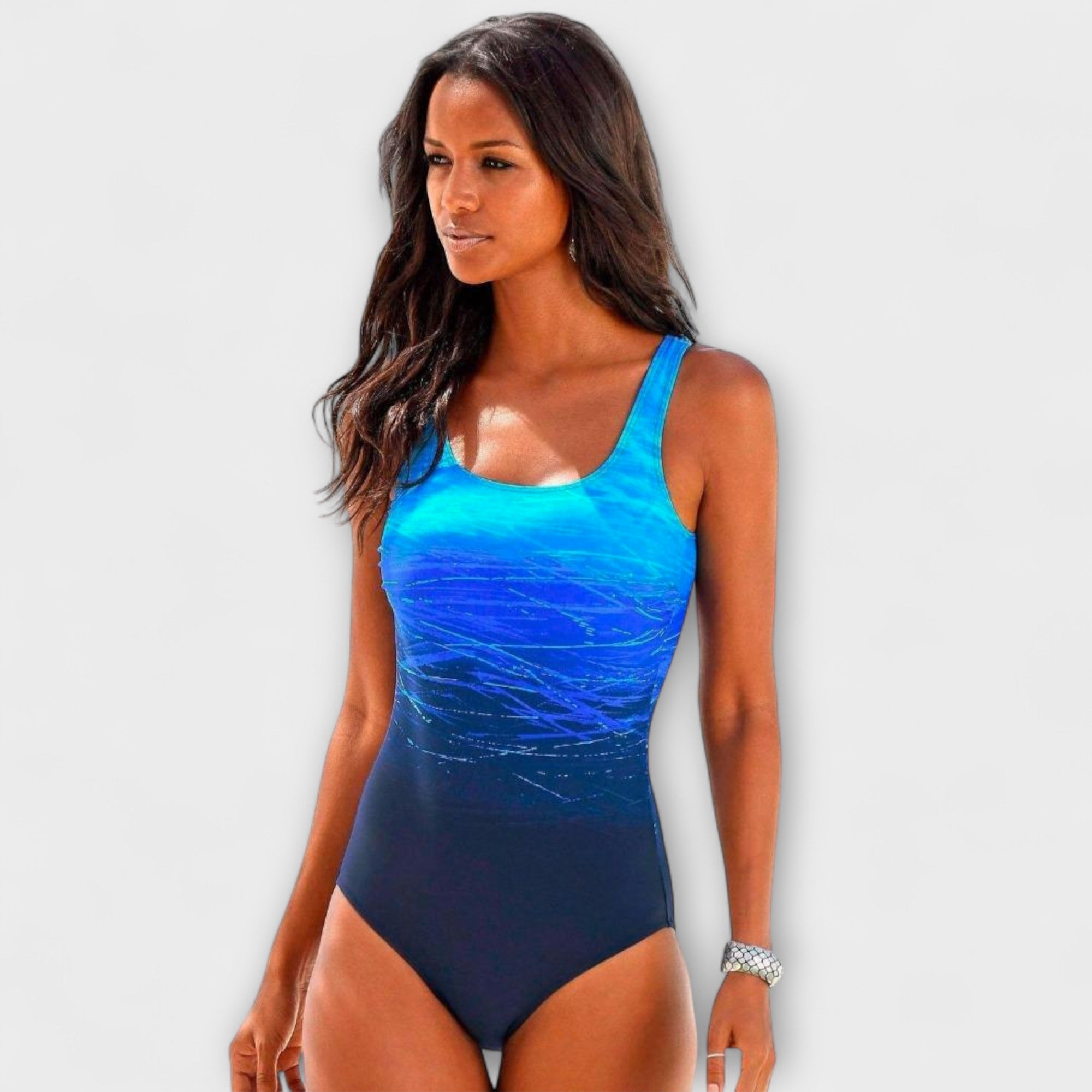 Sportief Badpak Dames met Ombre Kleurverloop, Slim Fit en Maximale Bewegingsvrijheid - Mia Sorrentino