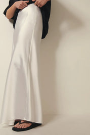 Alessia Satijnen midi-rok dames – Elegante hoge taille rok met glanzende afwerking