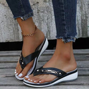 Giulia Sandalen | Wigzool Strandsandalen met Antislip Zool en Metalen Details