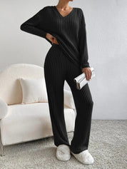 Adanna Lounge Set | Geribbelde Dames Loungewear met V-Hals en Lange Mouwen